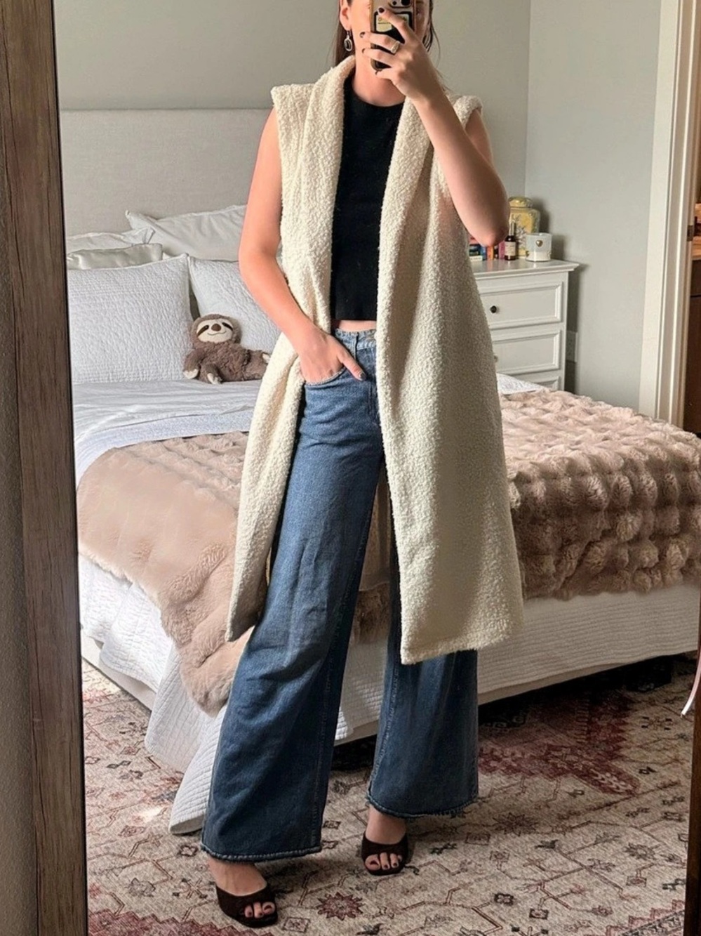 Self Contrast Sherpa Long Vest in Cream Like New